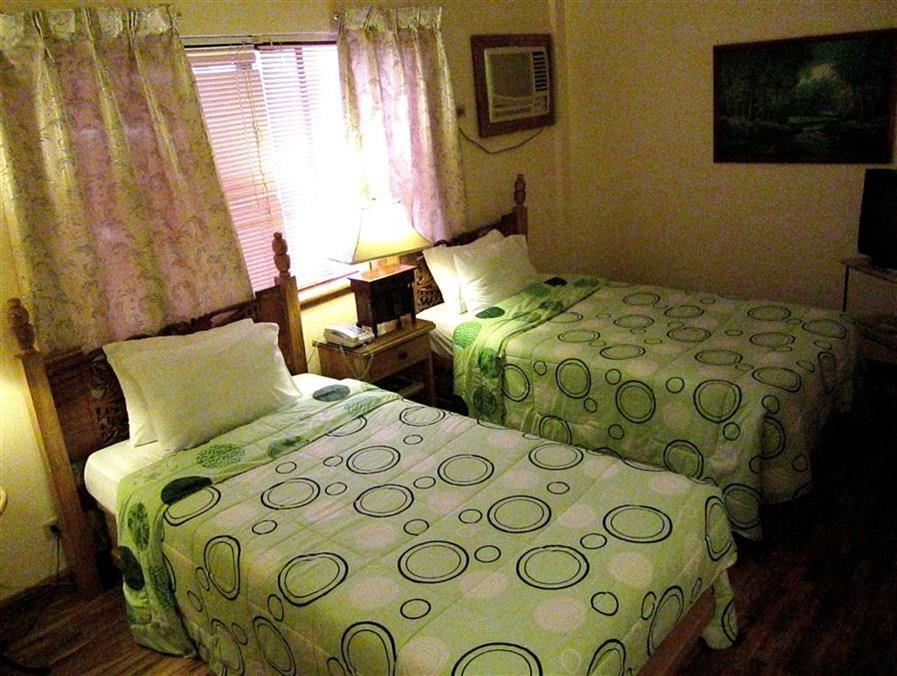Roxas President'S Inn Екстер'єр фото